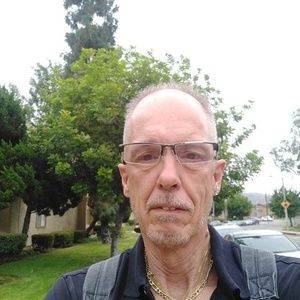 Meet your Posher, Charles